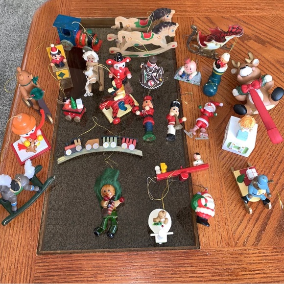Christmas Ornaments 24X Plus A Stocking Holder - Picture 1 of 10